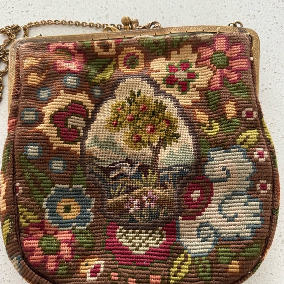 Vintage Floral Needlepoint Kiss-Lock Handbag | Pastoral Scene Brass Frame - Picture 2 of 10